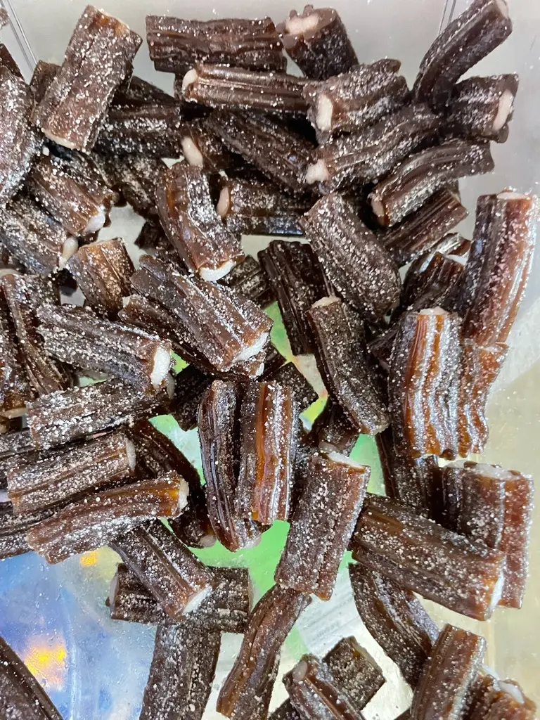 DB Cola Sour Twists