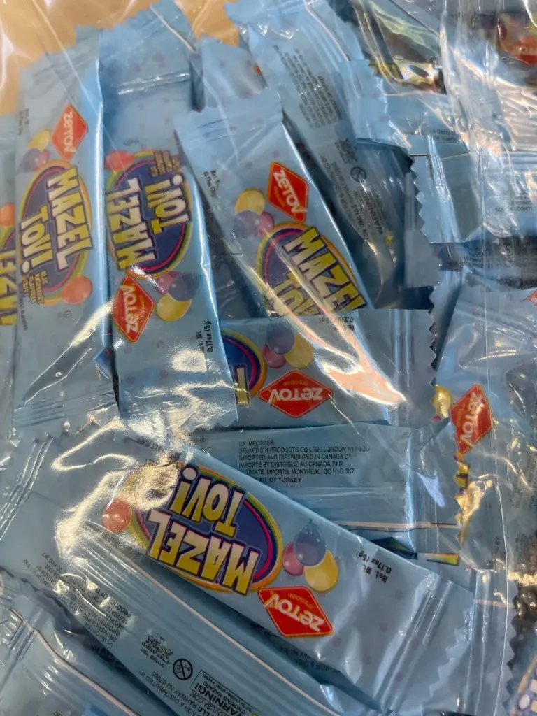 [ZTL004] Zetov Blue Mazel Tov Taffys